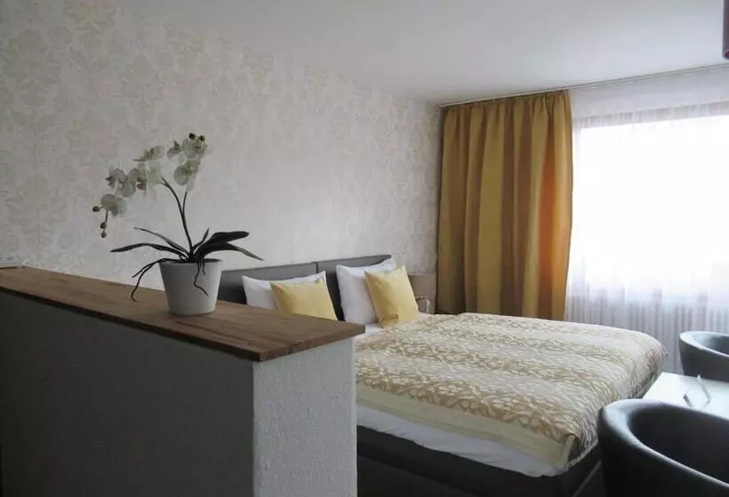 فندق Stadt Gernsbach