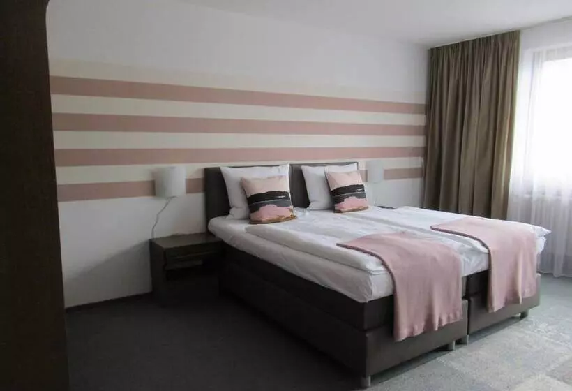 فندق Stadt Gernsbach