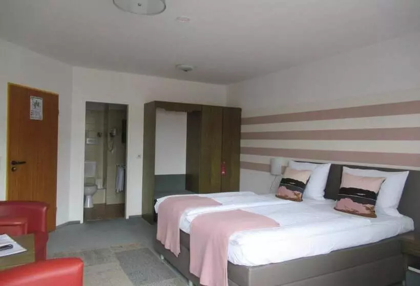 فندق Stadt Gernsbach