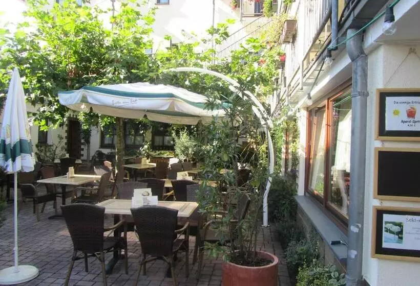 בית מלון כפרי Weinhaus Berg