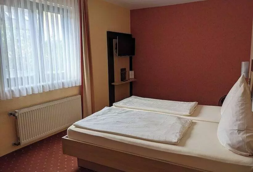 בית מלון כפרי Weinhaus Berg