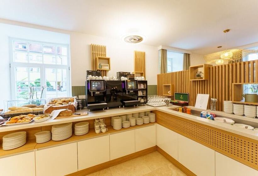 Отель Wilder Mann