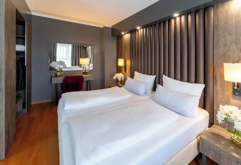 Plaza Premium Parkhotel Neu Ulm