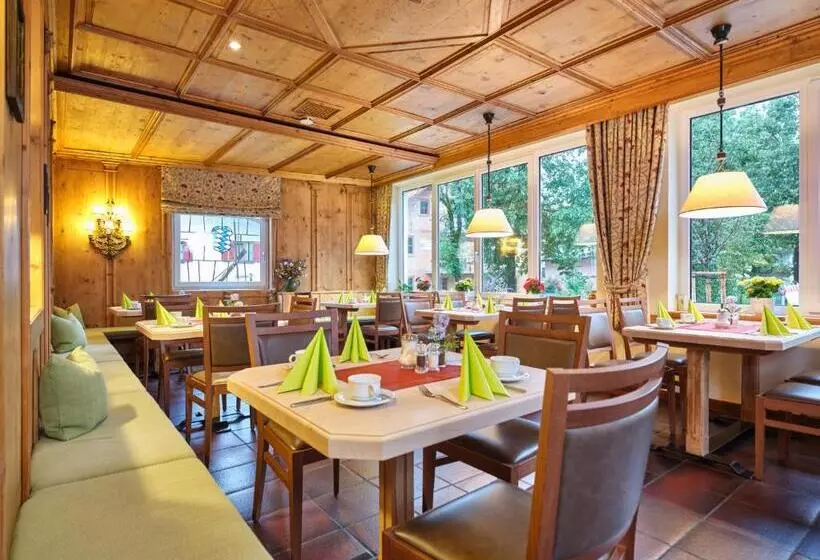 酒店 Zum Turm     Apartments Und Gästezimmer