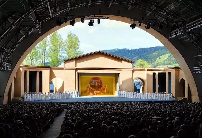 酒店 Zum Turm     Apartments Und Gästezimmer