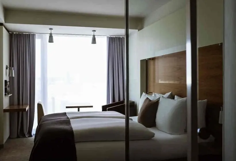 ホテル Barceló Dresden Newa