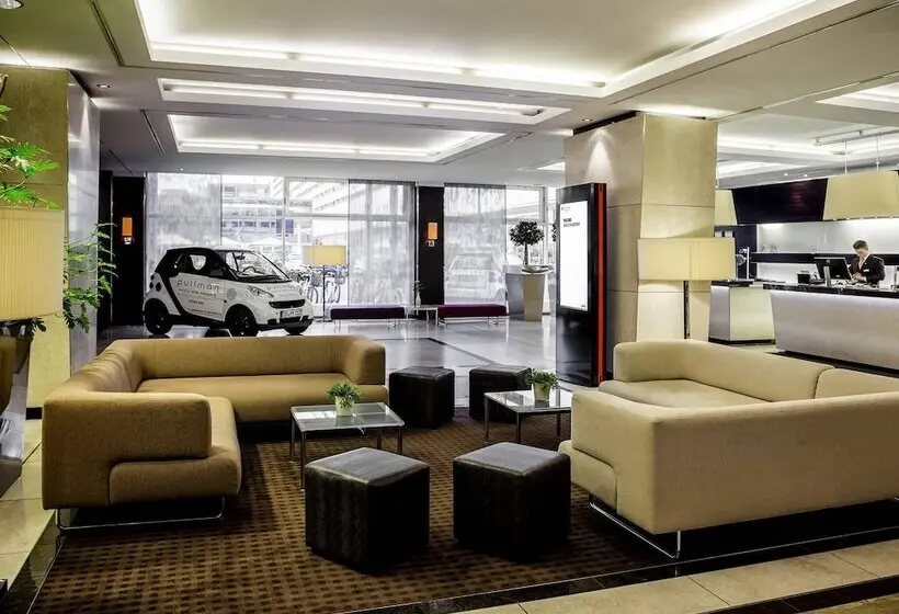 ホテル Barceló Dresden Newa