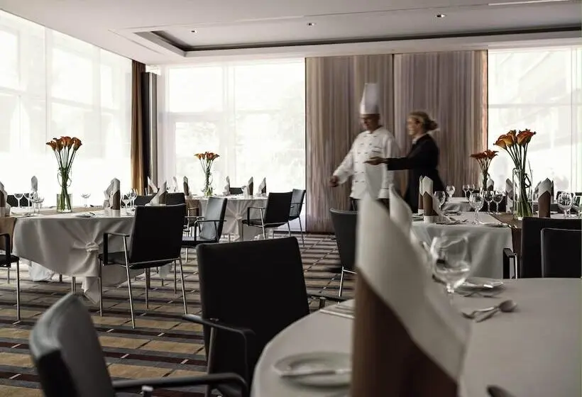 ホテル Barceló Dresden Newa