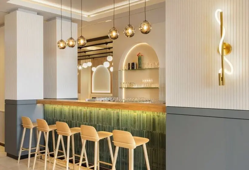 ホテル Barceló Dresden Newa