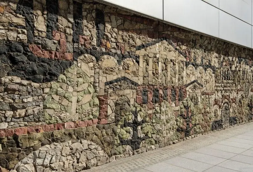 ホテル Barceló Dresden Newa