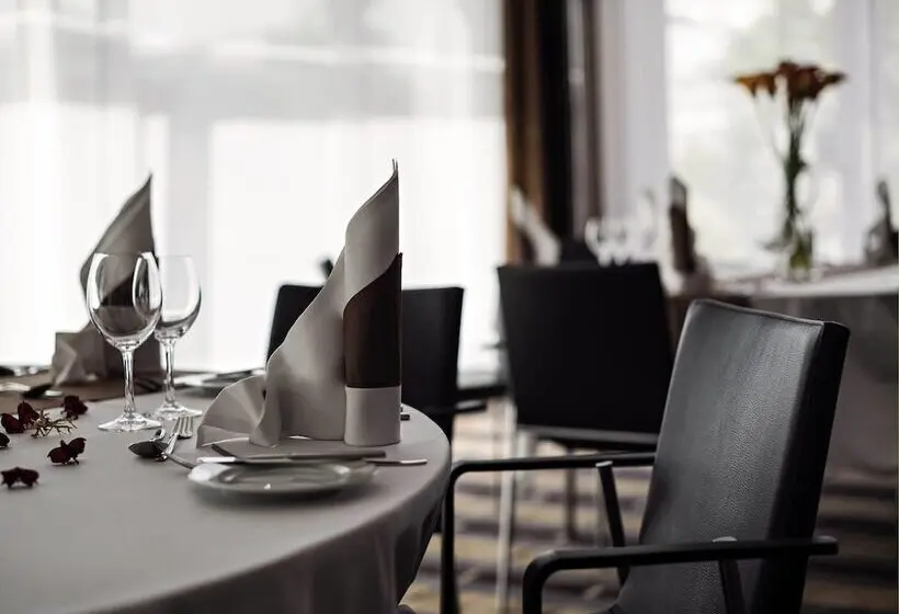 ホテル Barceló Dresden Newa