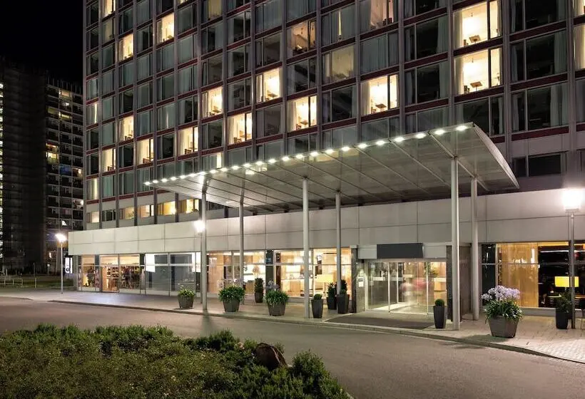 ホテル Barceló Dresden Newa