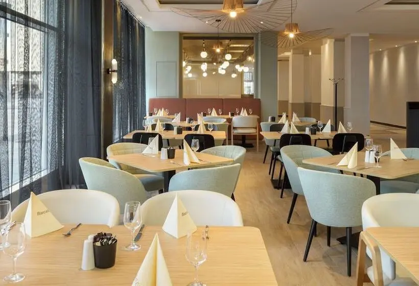 ホテル Barceló Dresden Newa