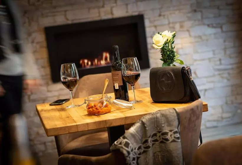 Hotelli Bayerischer Hof