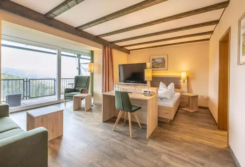 Hotel Berg Gasthof Hötzelein