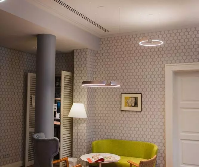 Hotel Moma1890 Boutique