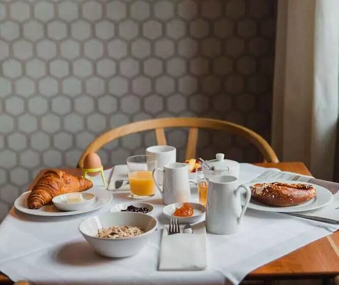 Hotel Moma1890 Boutique