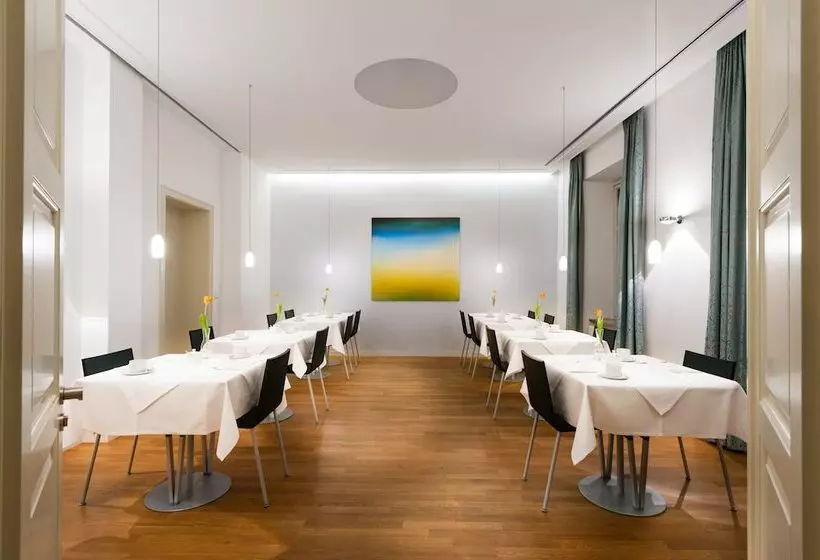 Hotel Moma1890 Boutique