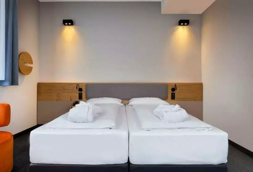 فندق Intercity München