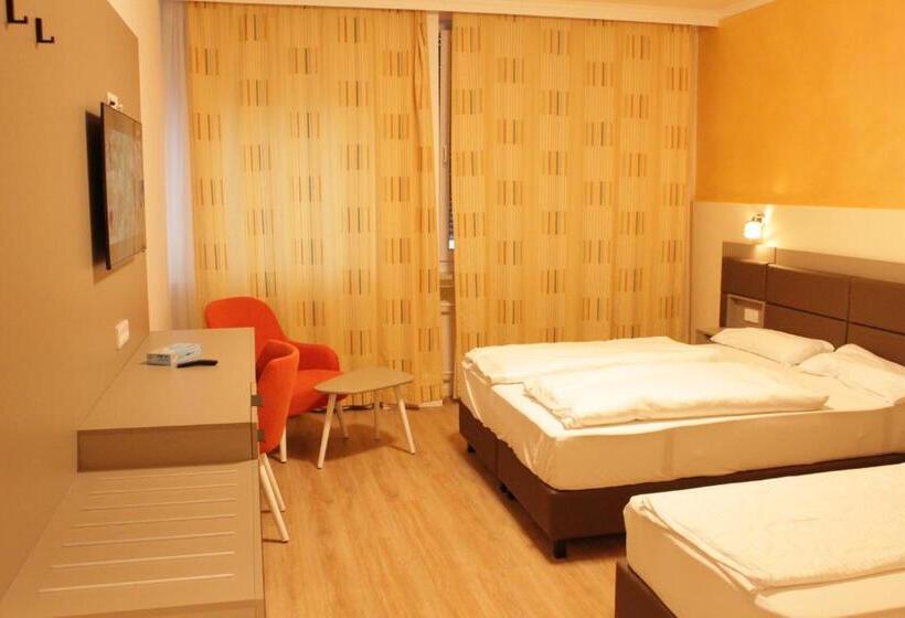 Hotel Isar City