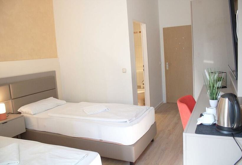 Hotel Isar City