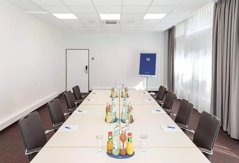 Hotelli NH Erlangen