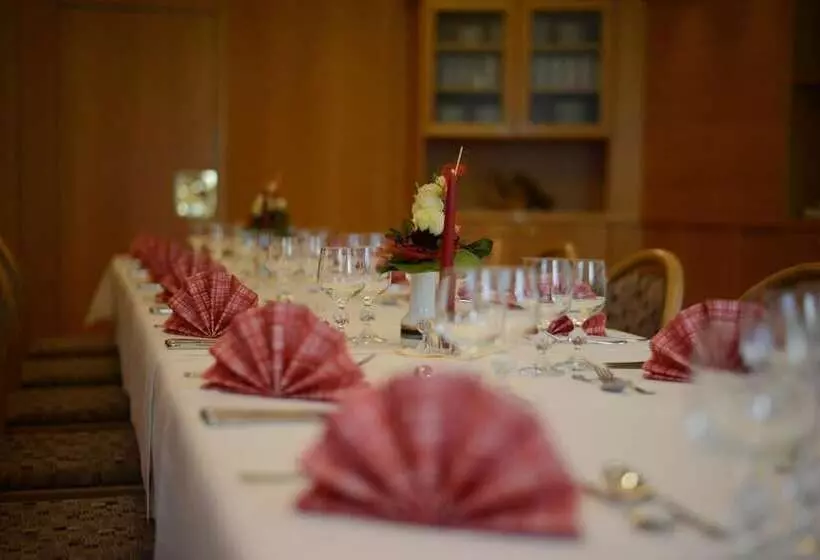 בית מלון כפרי Restaurant Zur Windmuhle