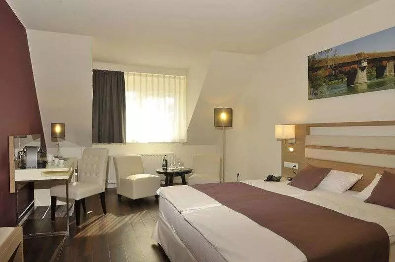 호텔 Goldener Knopf