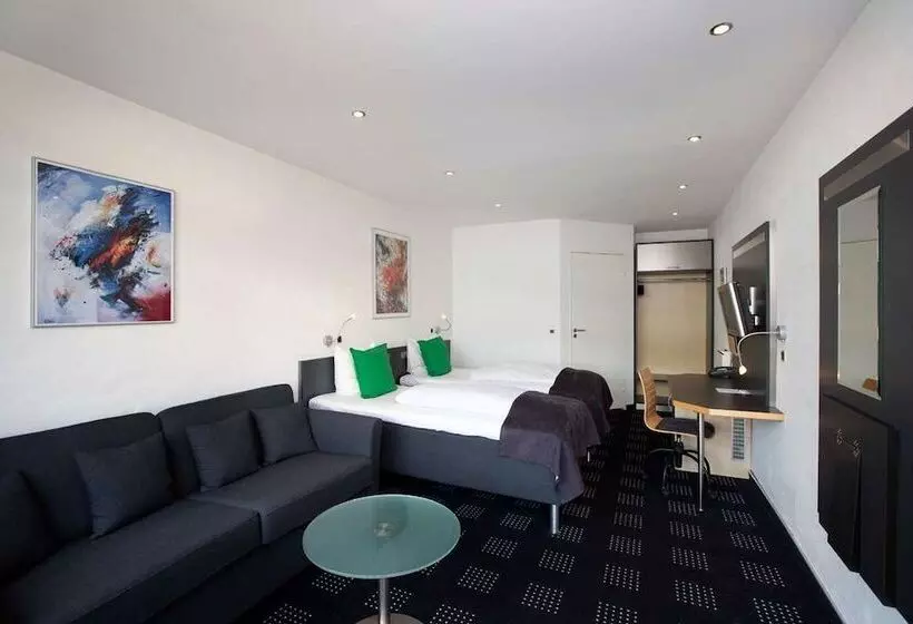 فندق Hedegaarden