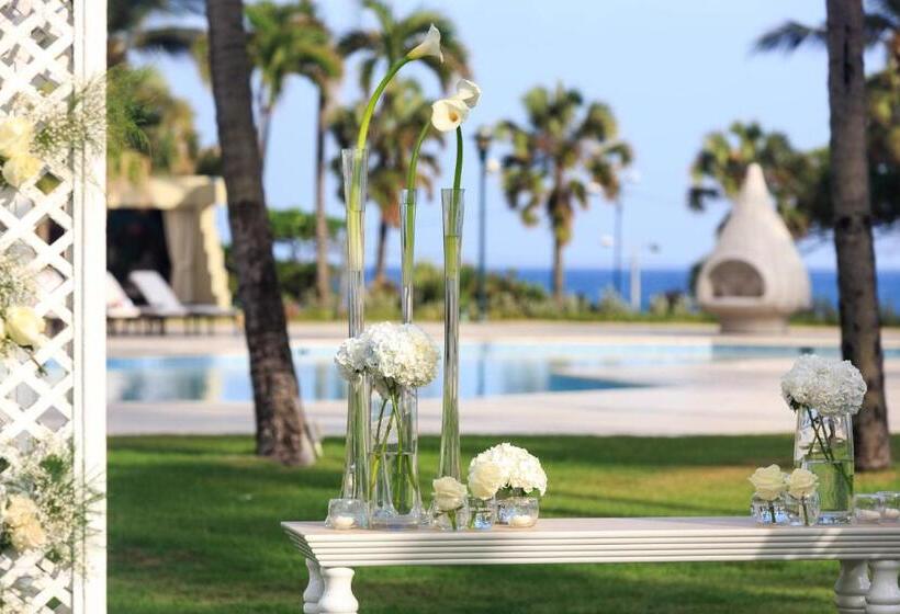 Renaissance Santo Domingo Jaragua Hotel & Casino