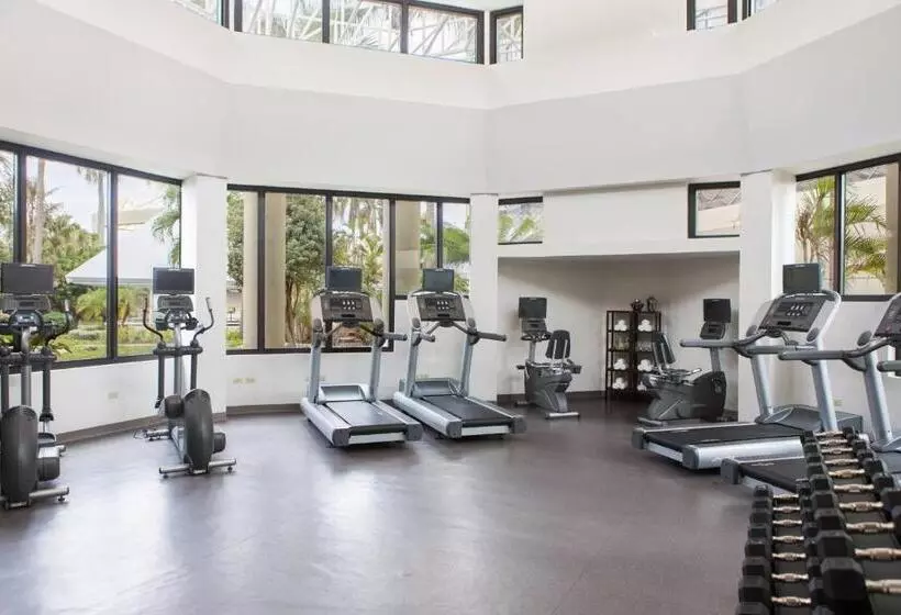 Renaissance Santo Domingo Jaragua Hotel & Casino