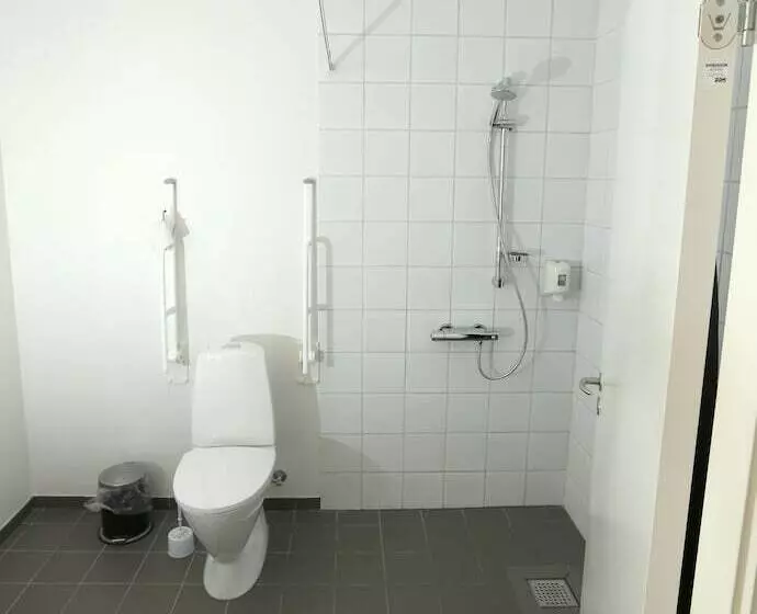 호텔 Slukefter Kro