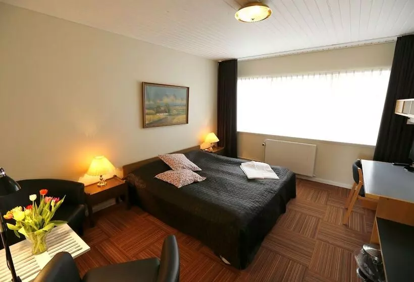 호텔 Slukefter Kro