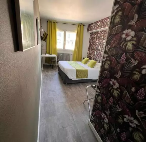 فندق Alpes Cevennes