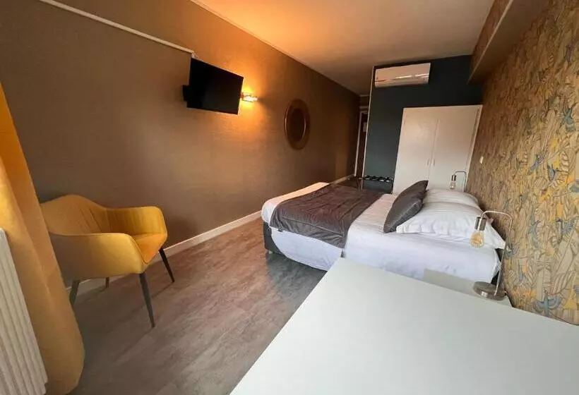 فندق Alpes Cevennes