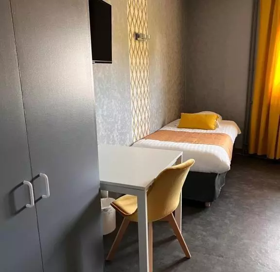 فندق Alpes Cevennes