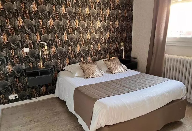 فندق Alpes Cevennes