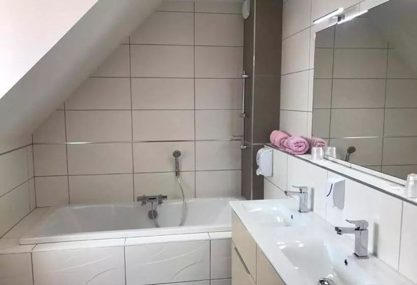 בית מלון כפרי Au Soleil, Hôtel Restaurant & Spa