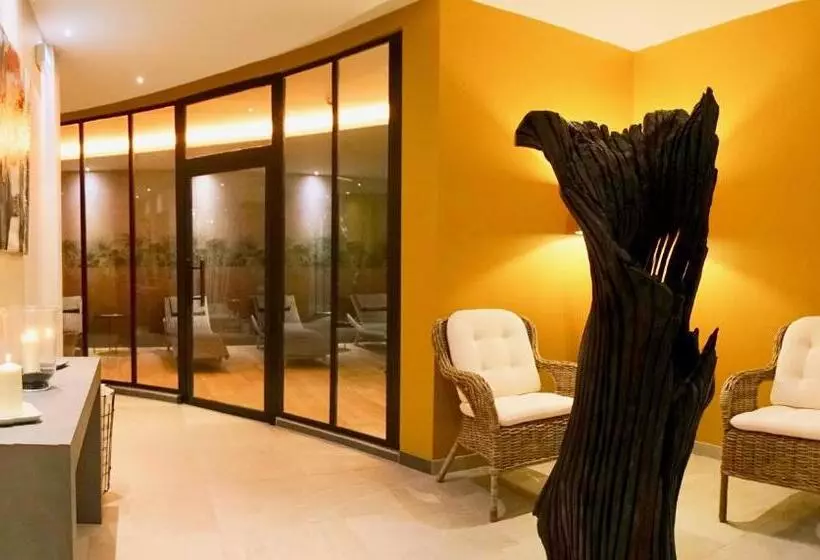 בית מלון כפרי Au Soleil, Hôtel Restaurant & Spa