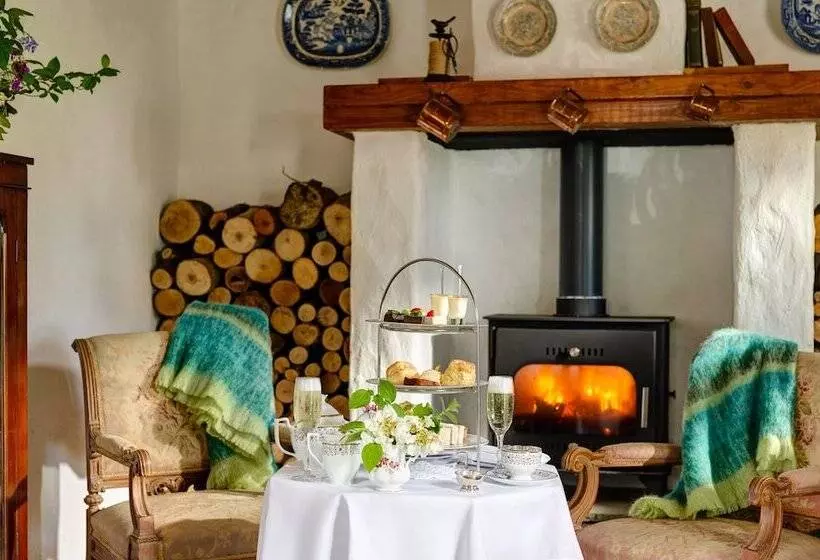 Ballygarry Estate Hotel & Spa