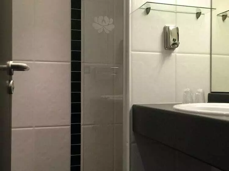 Brit Hotel Golfhotel Saint Samson