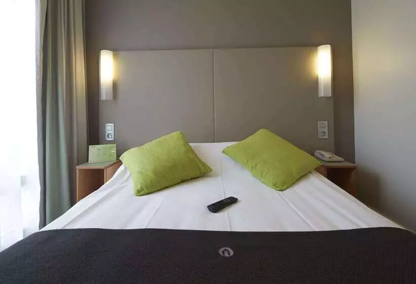 ホテル Campanile Paris 14 Maine Montparnasse