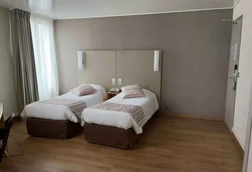 ホテル Campanile Paris 14 Maine Montparnasse