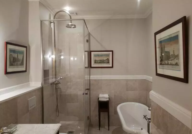 ホテル D'angleterre