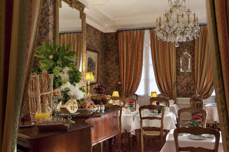 ホテル D'angleterre