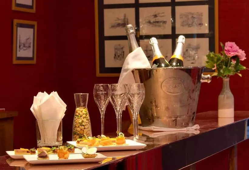 فندق Grand Hôtel De Solesmes Teritoria