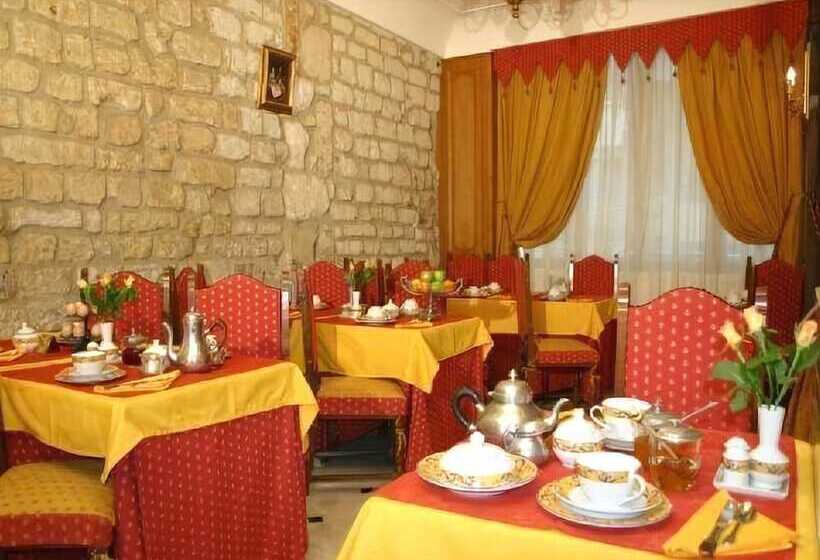 هتل Grand Hôtel Dechampaigne