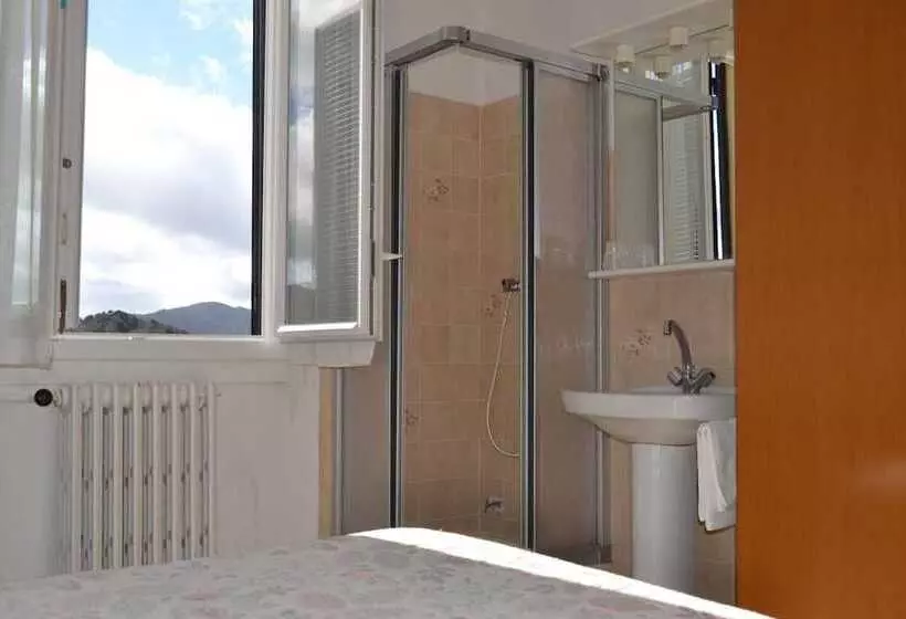 호텔 Hôtel Aïtone