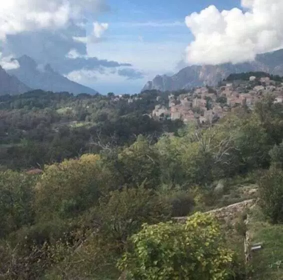 호텔 Hôtel Aïtone