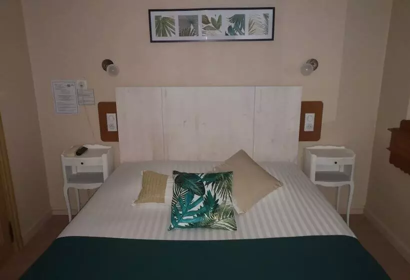 ホテル Hôtel Les Deux Magots